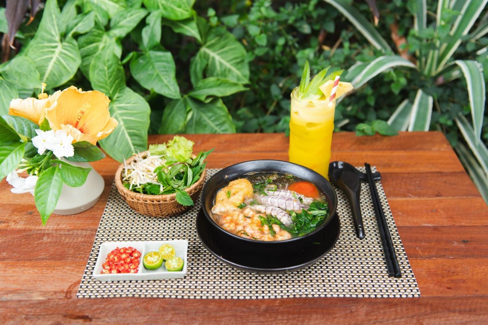 Luxury Homestay Vinhomes Dragonbay ฮาลอง ภายนอก รูปภาพ
